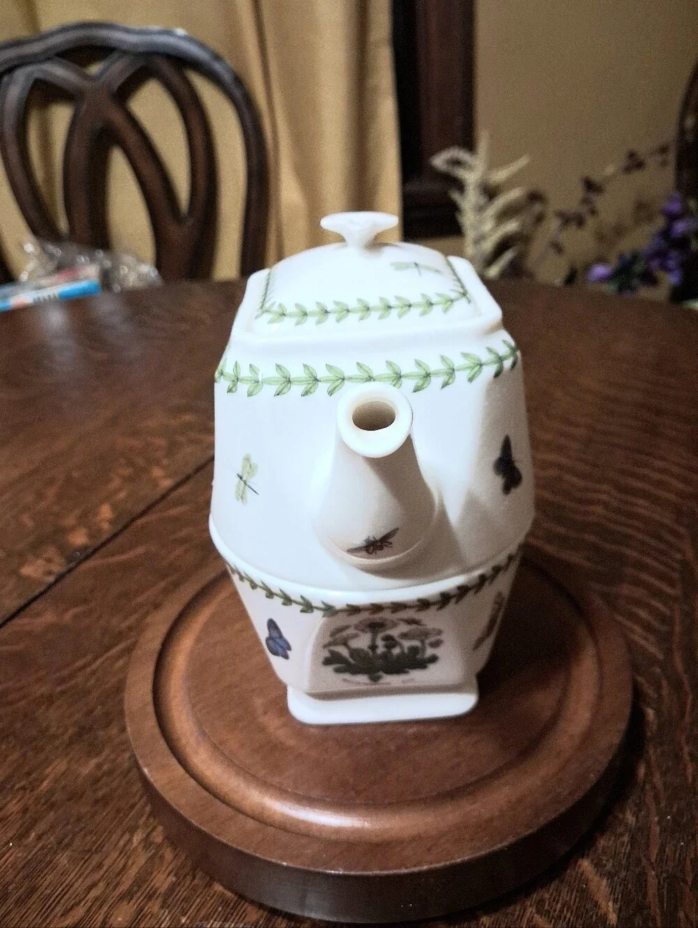 Susan Williams-Ellis Portmeiron Botanic Teapot For One